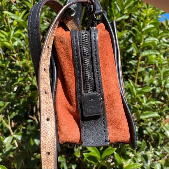 Coach Brown and Orange Striped Shoulder Bag - Picture 9 of 15